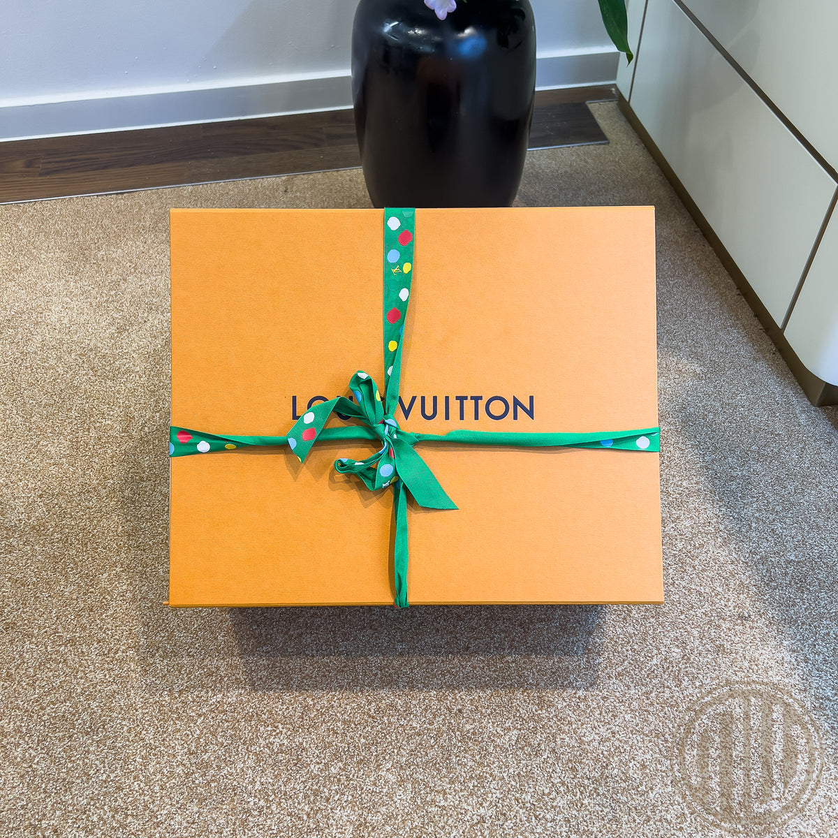 Louis Vuitton LV x YK Onthego MM Black/Fuchsia