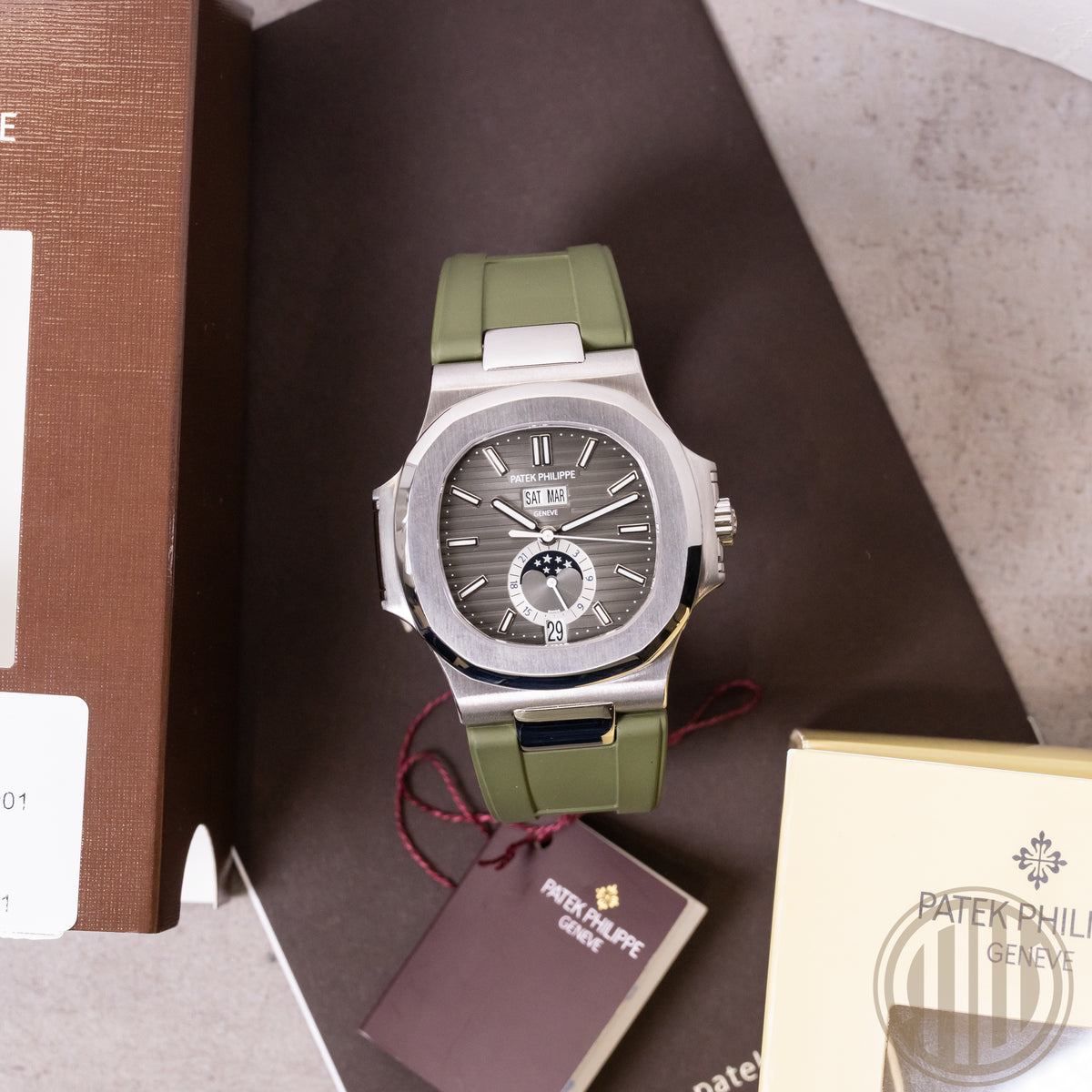 Patek Philippe Nautilus Annual Calendar | New Patek-Service | Box and Papers | 2011