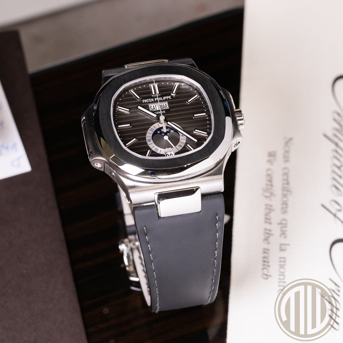 Patek Philippe Nautilus Annual Calendar | New Patek-Service | Box and Papers | 2011
