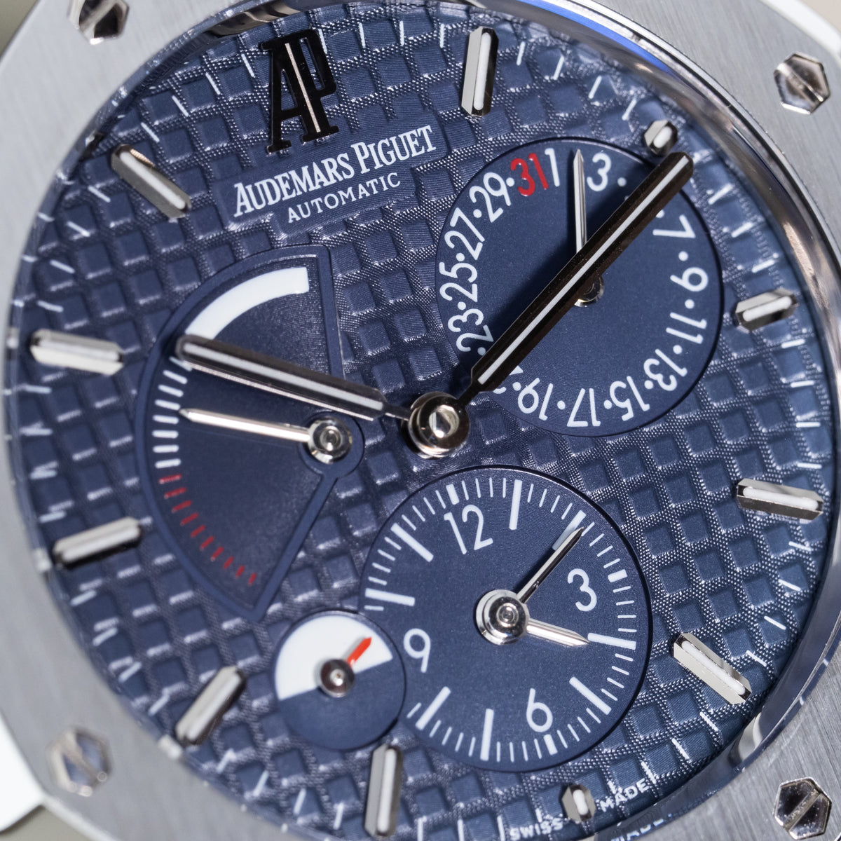 Audemars Piguet Royal Oak Dual Time Blue Dial | New AP-Service | Box and Papers | 2009