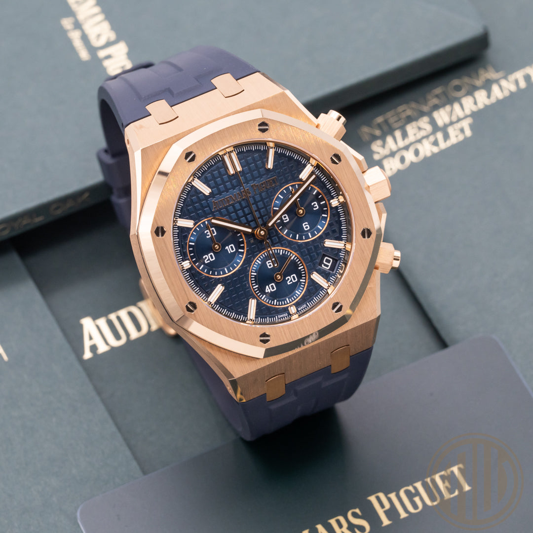 Audemars Piguet Royal Oak Chronograph Blue Dial | 50th Anniversary | 18ct Roségold | Box and Papers