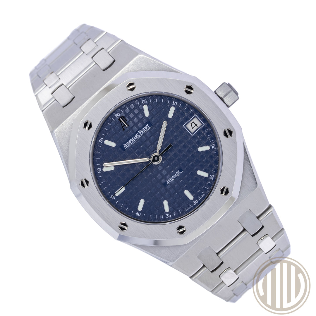 Audemars Piguet Royal Oak Blue Dial | New AP-Service | Box and Papers | 2003