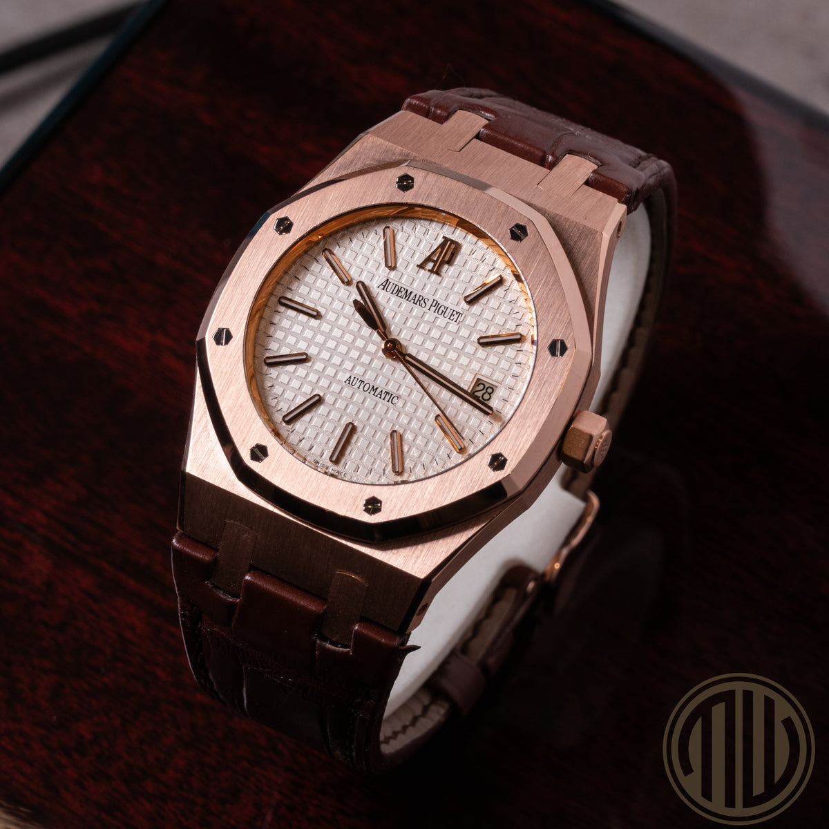 Audemars Piguet Royal Oak Selfwinding White Dial | 18kt Rosegold | Box and Papers | 2013