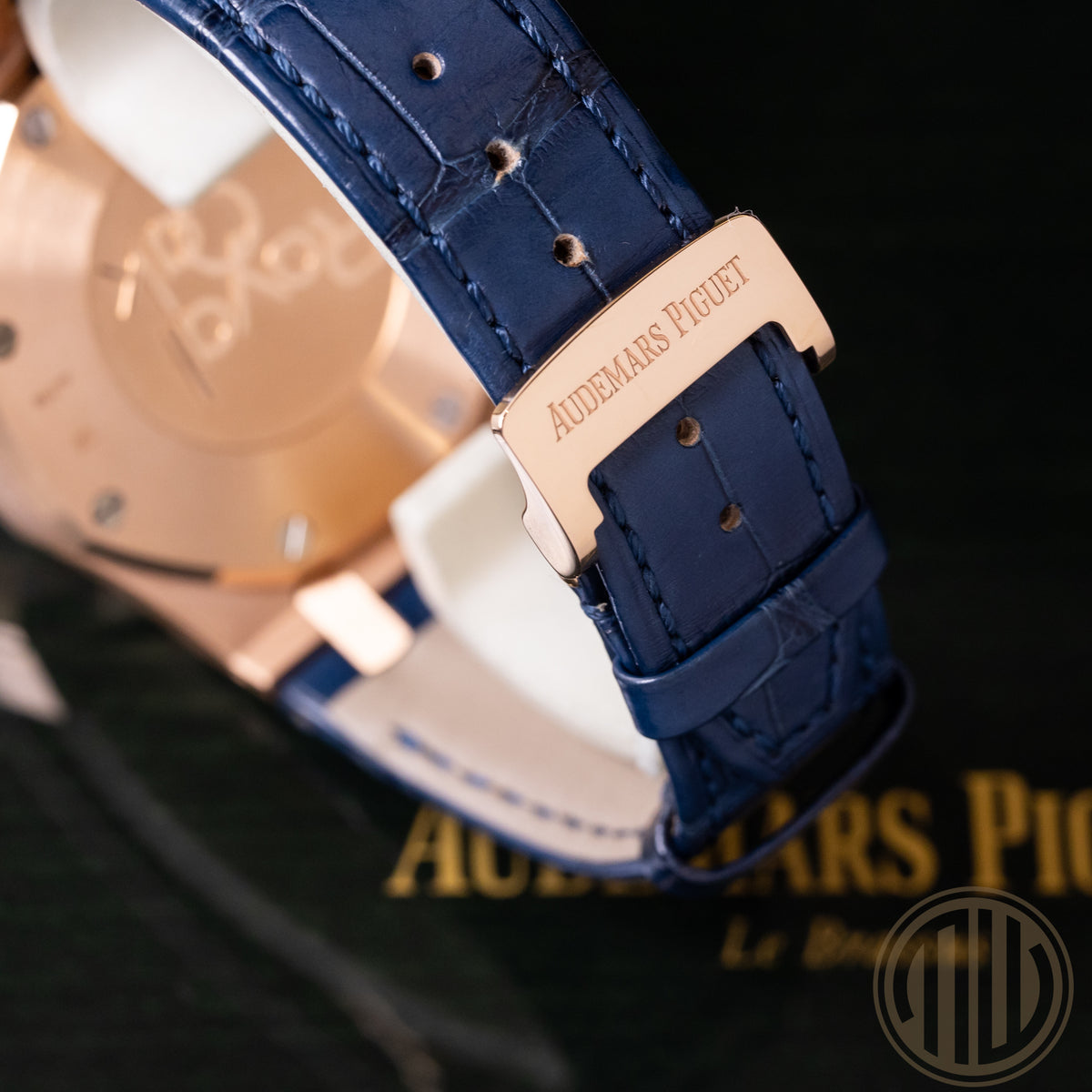 Audemars Piguet Royal Oak Chronograph Blue Dial | Roségold | Box and Papers | 2020 | 26331OR