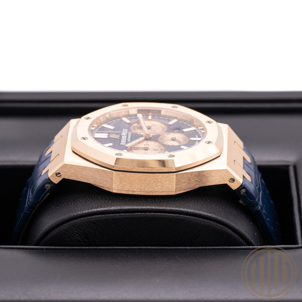 Audemars Piguet Royal Oak Chronograph Blue Dial | Roségold | Box and Papers | 2020 | 26331OR