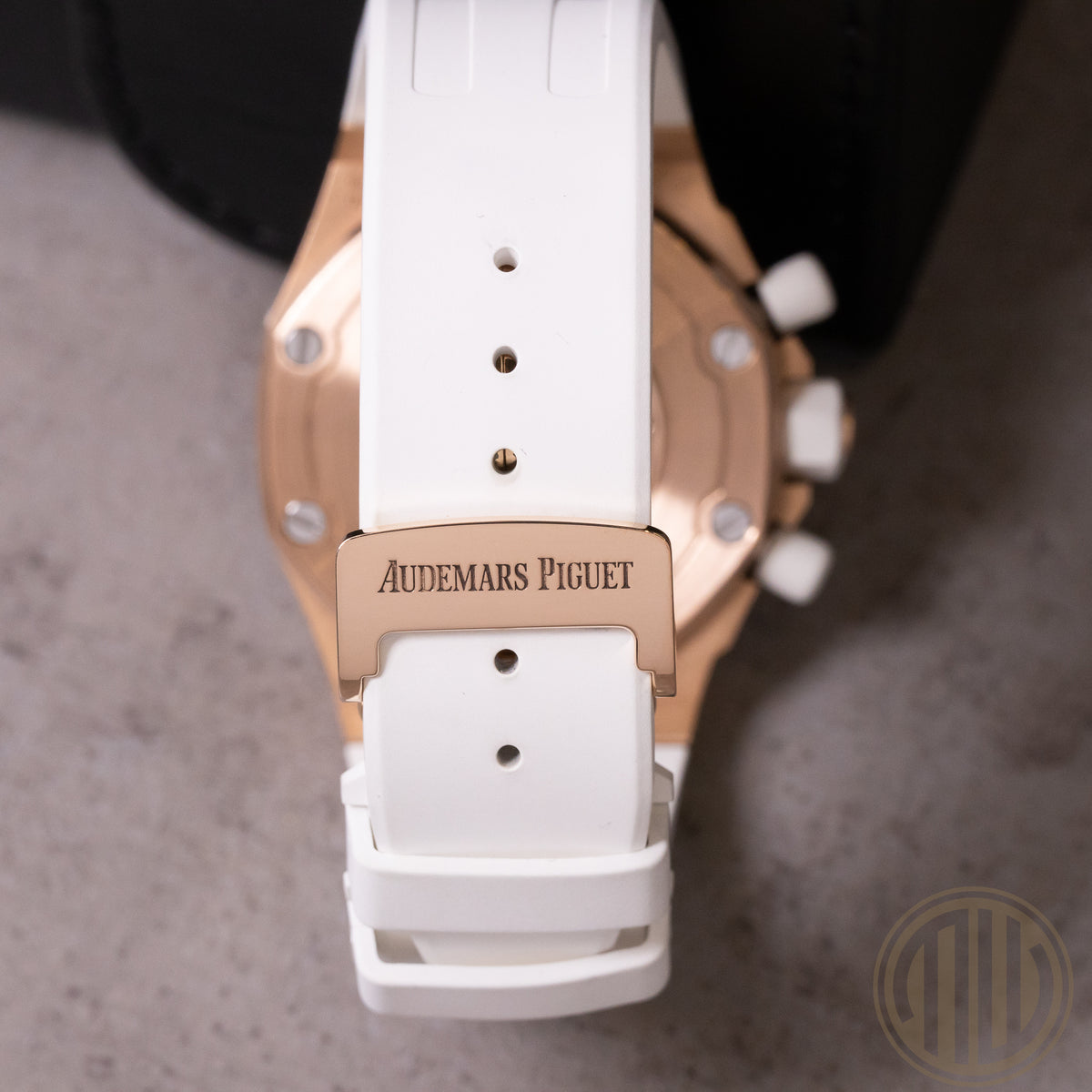 Audemars Piguet Royal Oak Offshore Lady Factory Diamonds | 18kt Roségold | AP-Extract