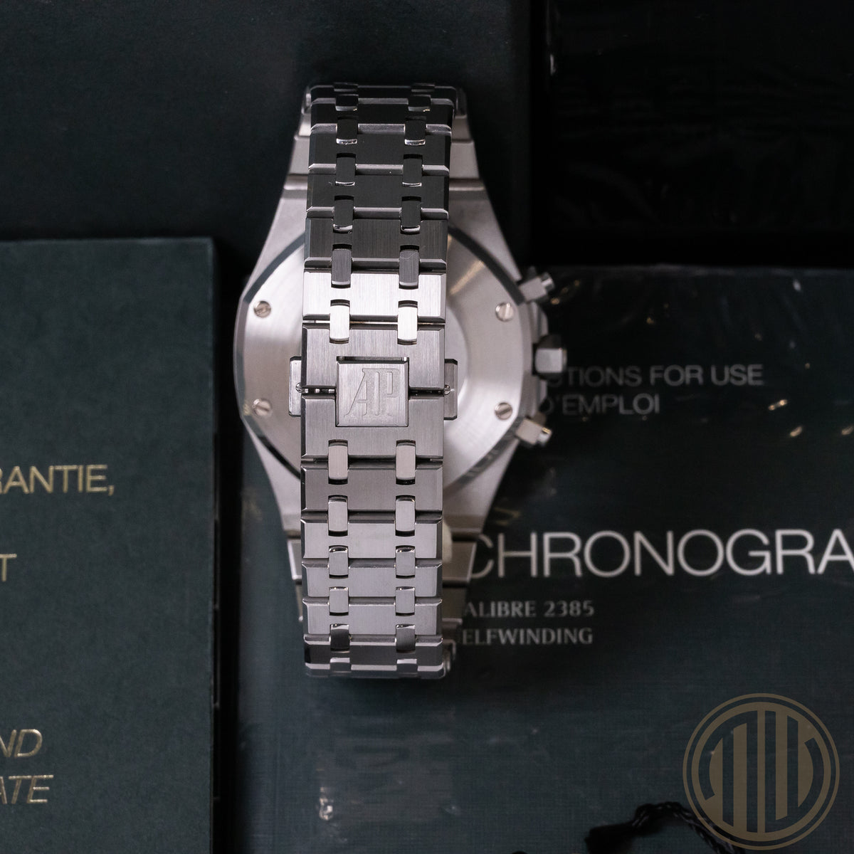Audemars Piguet Royal Oak Chronograph Black Dial | New Service | German Watch | Box and Papers