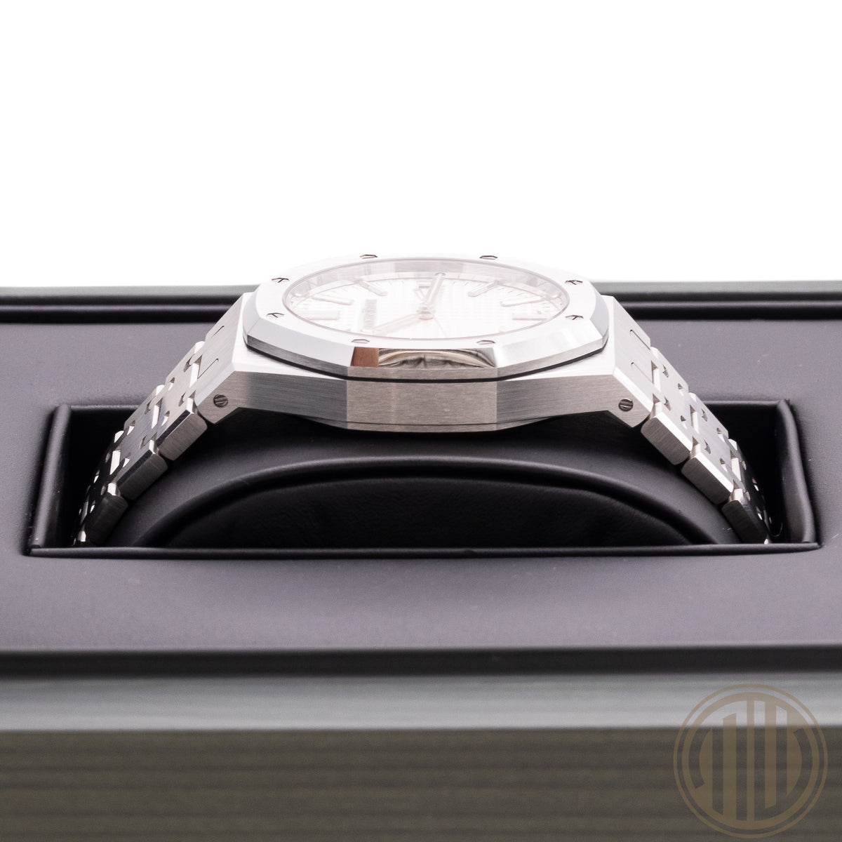 Audemars Piguet Royal Oak "50th Anniversary" White Dial | Unworn | Fullset | 2022 | 15510ST