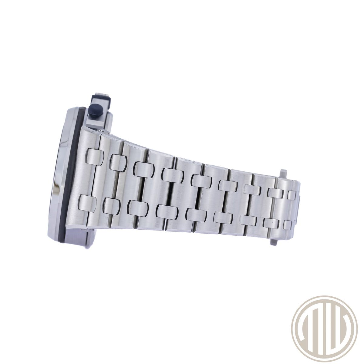 Audemars Piguet Royal Oak Offshore Chronograph "Beast" | Blue Dial | AP-Warranty | Box and Papers | 2020