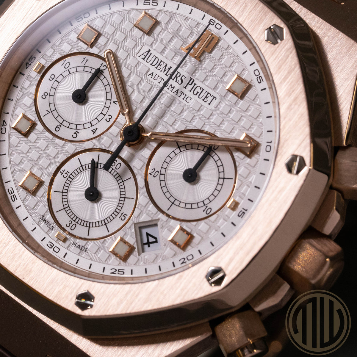Audemars Piguet Royal Oak Chronograph 18kt Roségold | White Dial | Box and Papers | 2007
