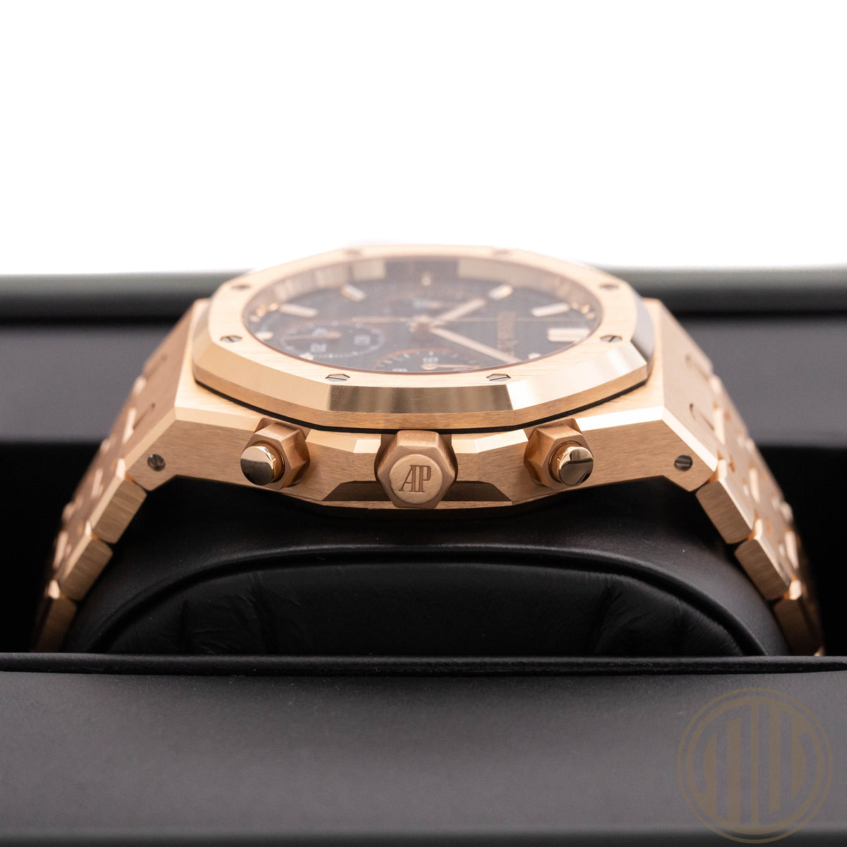 Audemars Piguet Royal Oak Green Dial | 18kt Roségold | Box and Papers | 2023