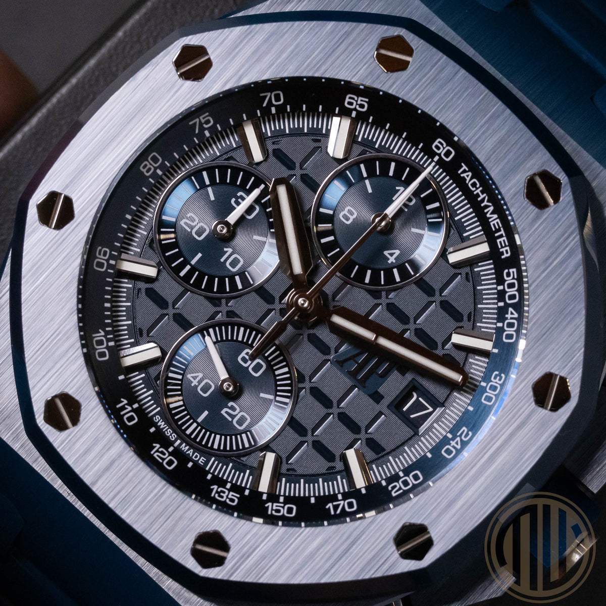 Audemars Piguet Royal Oak Offshore „Bleu Nuit Nuage 50“ | Ceramic | Like New | Box and Papers | 2025