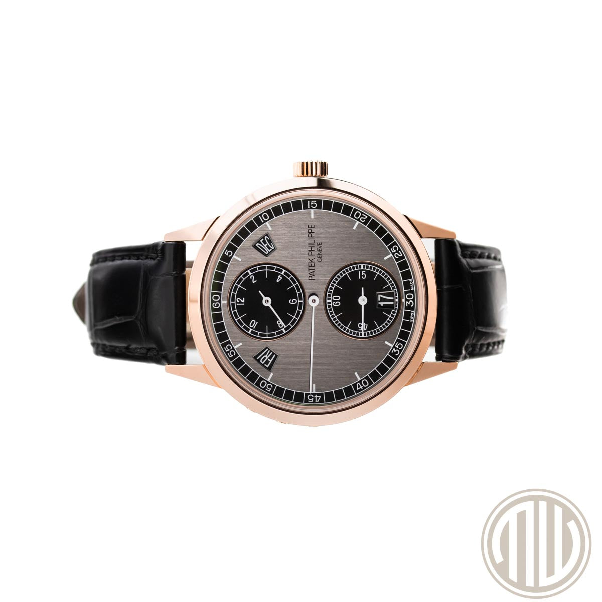 Patek Philippe Annual Calendar | Rose gold | Box and Papers | 2021 | 5235/50R-001