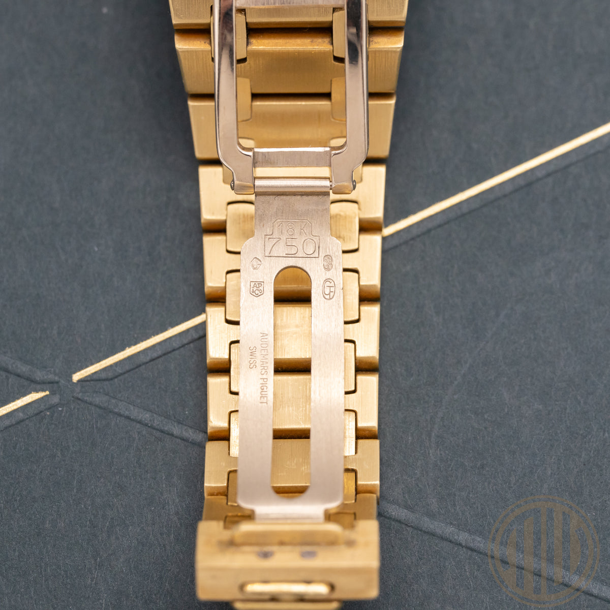 Audemars Piguet Royal Oak Chronograph Tropical Dial | 18kt Yellowgold | AP-Extract | 1999 | 25860BA