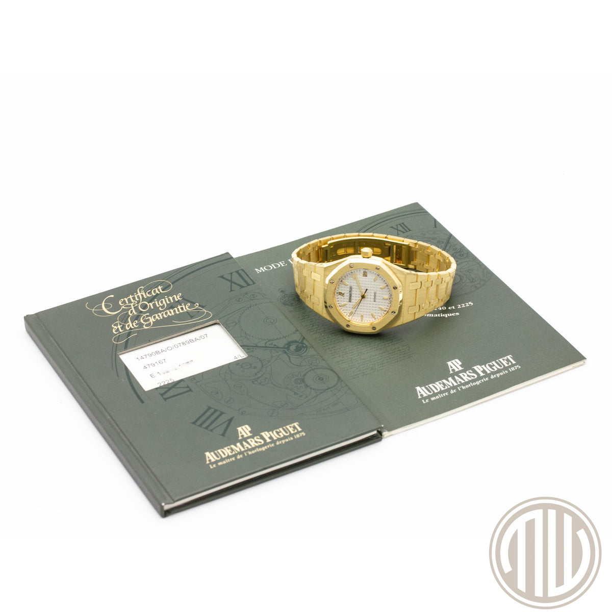 Audemars Piguet Royal Oak 36mm | White Dial | NOS 2021 | New | Box &amp; Papers | 14790BA