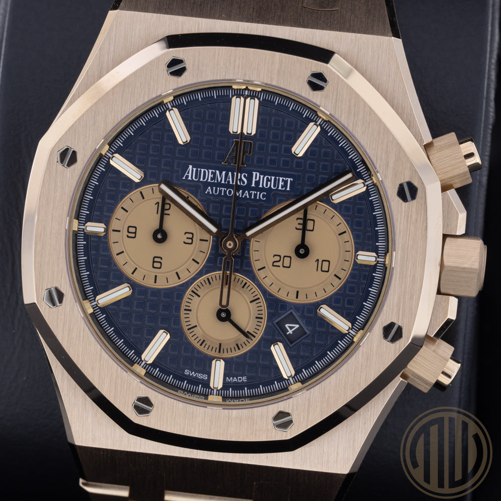 Audemars Piguet Royal Oak Chronograph Blue Dial | New AP-Service | 18kt Roségold | Box and Papers | 2022