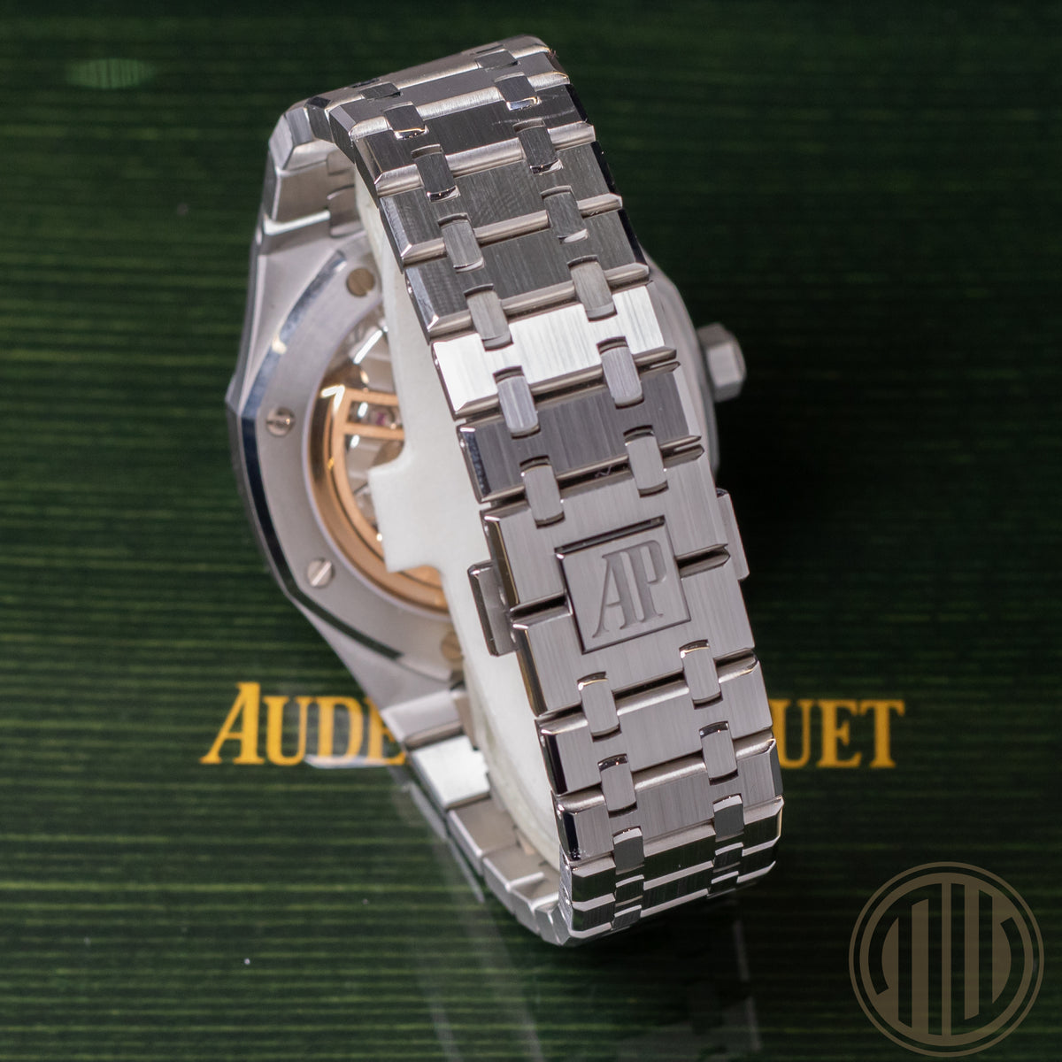 Audemars Piguet Royal Oak | Grey Tapisserie Dial | Box and Papers | 2022 | 15500