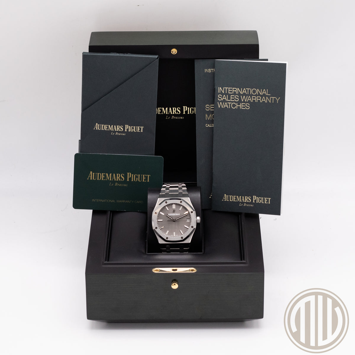 Audemars Piguet Royal Oak | Grey Tapisserie Dial | Box and Papers | 2022 | 15500