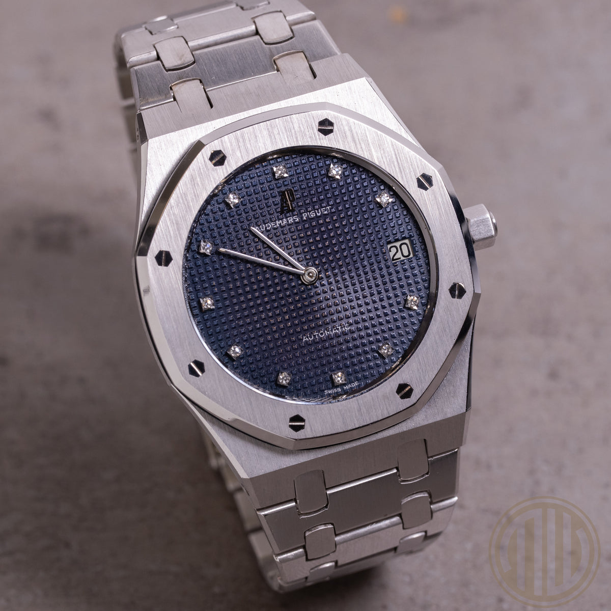 Audemars Piguet Royal Oak Jumbo Jumbo | 1977 | Blue Purpel Dial | Collector's piece | No: 10