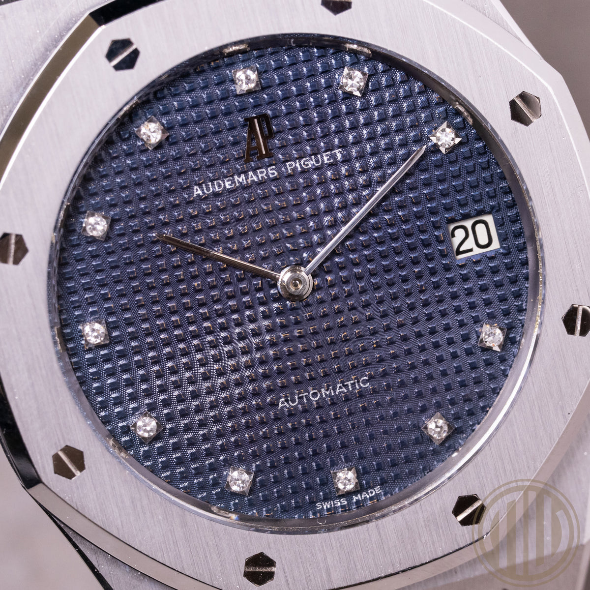 Audemars Piguet Royal Oak Jumbo Jumbo | 1977 | Blue Purpel Dial | Collector's piece | No: 10