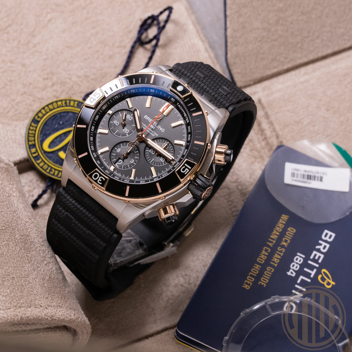 Breitling Chronomat Bicolor | Kautschuk | Box and Papers | 2023