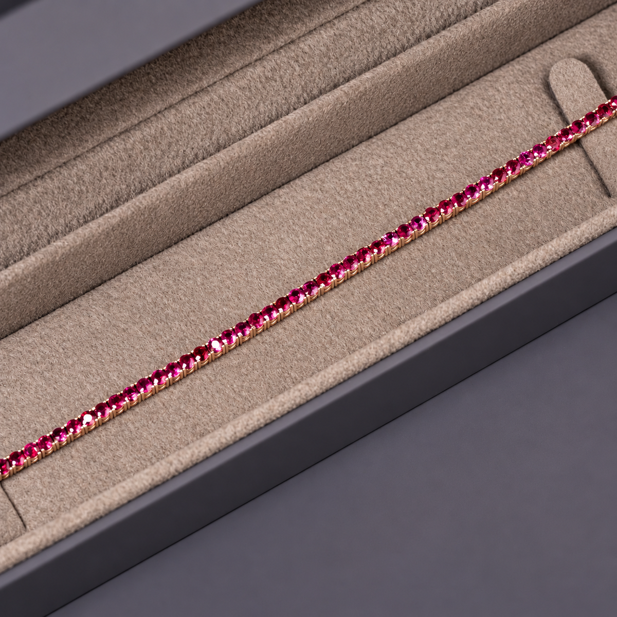Exklusives Tennisarmband mit 6,00 ct natürlichen Burma-Rubinen (Unheated) – 750 Roségold