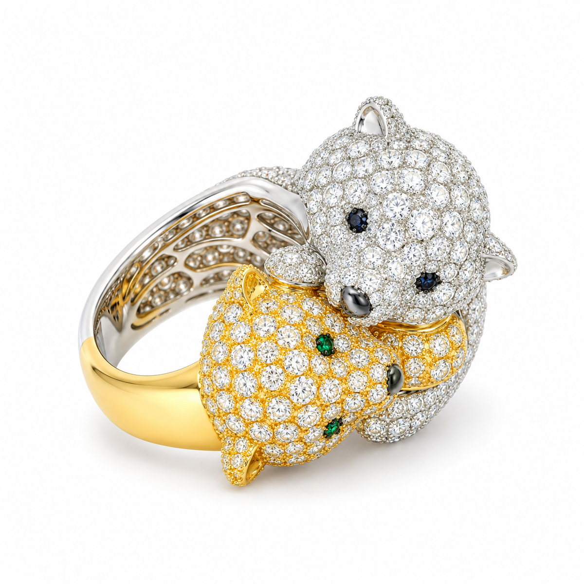 Luxury Bear Diamond Ring – 229 Brillanten, 3,11 ct, Smaragd & Saphir