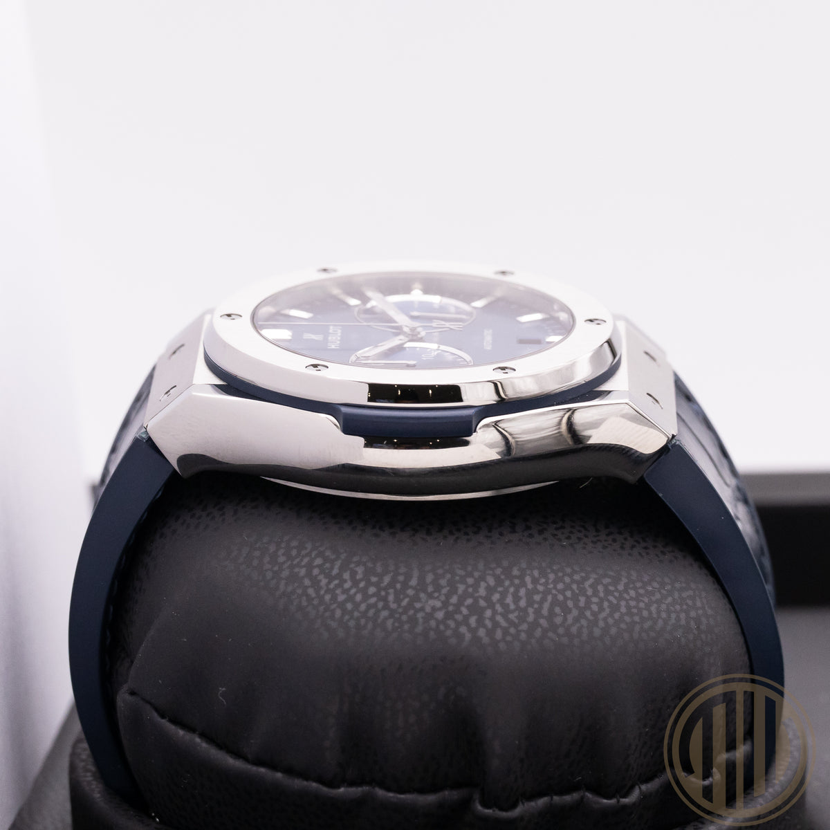 Hublot Classic Fusion Chronograph Blue Chronograph Steel | Blue Dial | Box and Papers | 2018