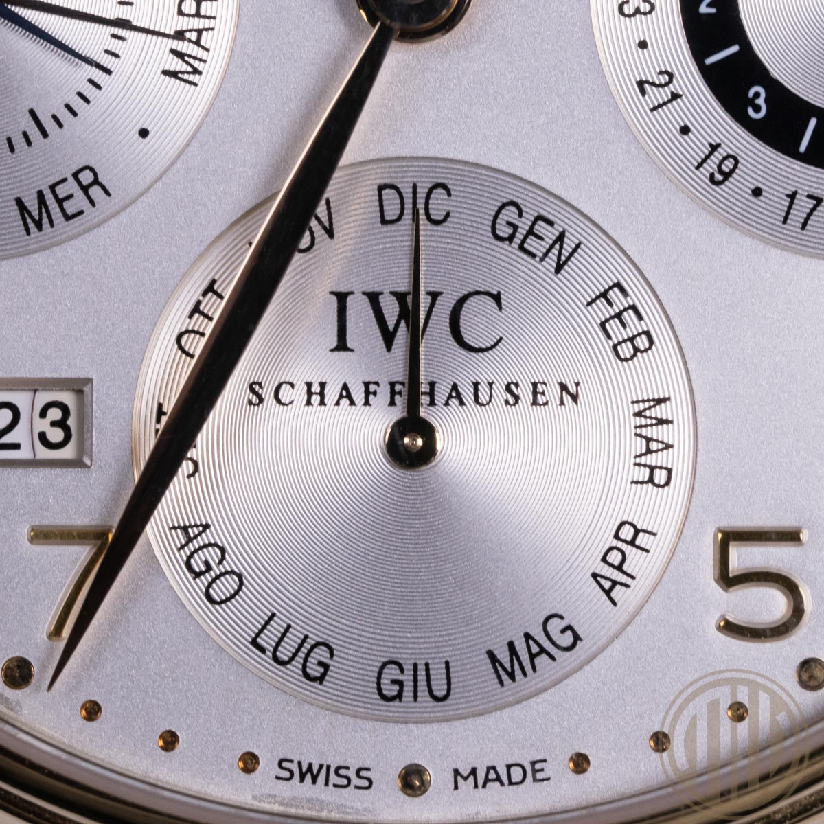 IWC Portuguese Perpetual Calendar Perpetual Calendar | 18 carat yellow gold | New Service | Box and Papers | 2005