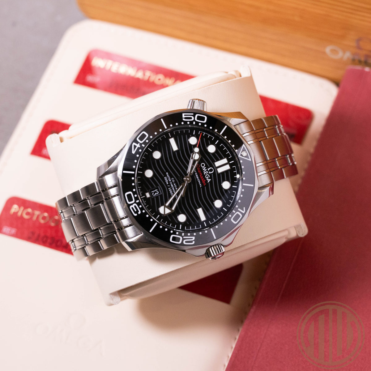 Omega Seamaster Diver 300 M Black Dial | Stainless-Steel | Box and Papers | 2022