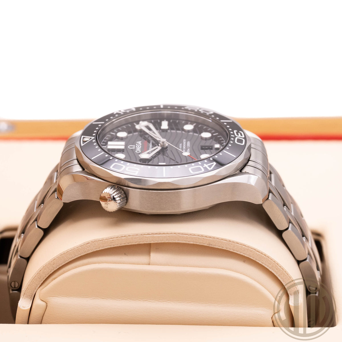 Omega Seamaster Diver 300 M Black Dial | Stainless-Steel | Box and Papers | 2022