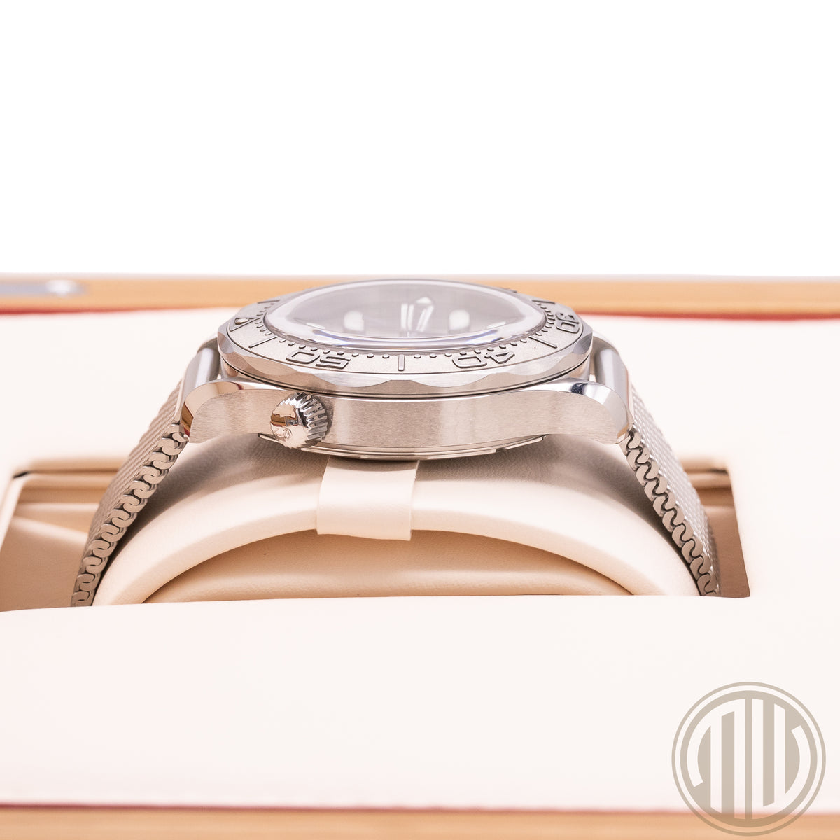 Seamaster Diver 300m Stainless-Steel | Co-Axial | Box and Papers | 2025