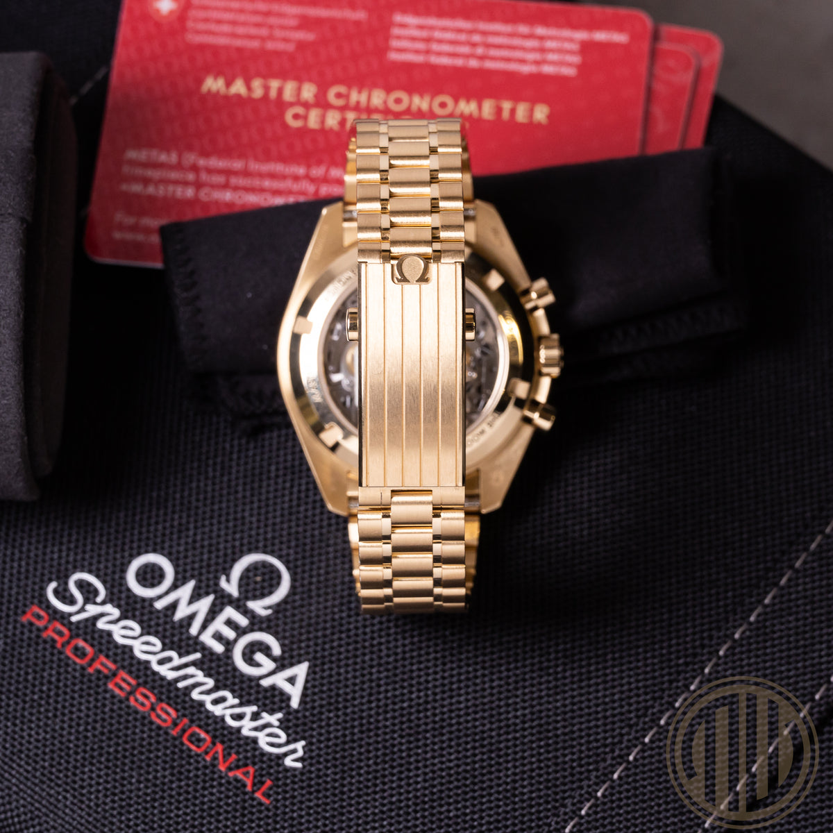 Omega Speedmaster Professional Moonwatch 18kt Yellowgold | Moonshine Gold | Box and Papers | 2024