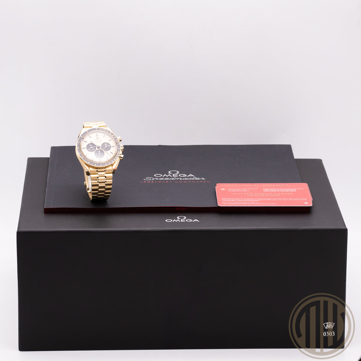 Omega Speedmaster Professional Moonwatch 18kt Yellowgold | Moonshine Gold | Box and Papers | 2024