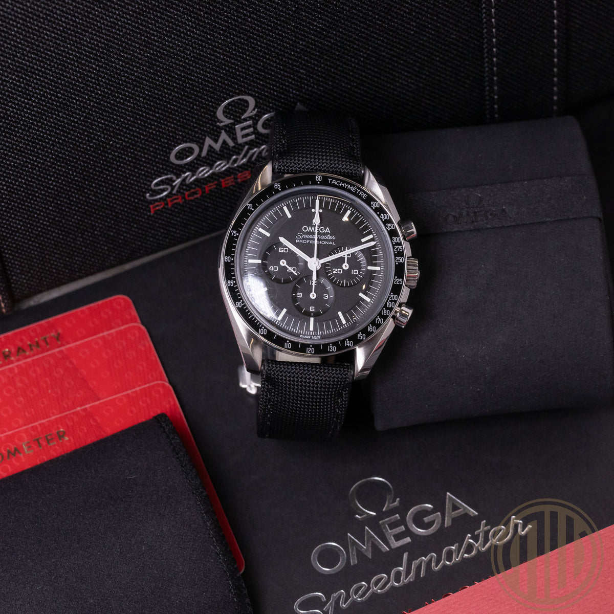 Omega Speedmaster Professional Moonwatch Stainless-Steel | Co-Axial | Box and Papers | 2022