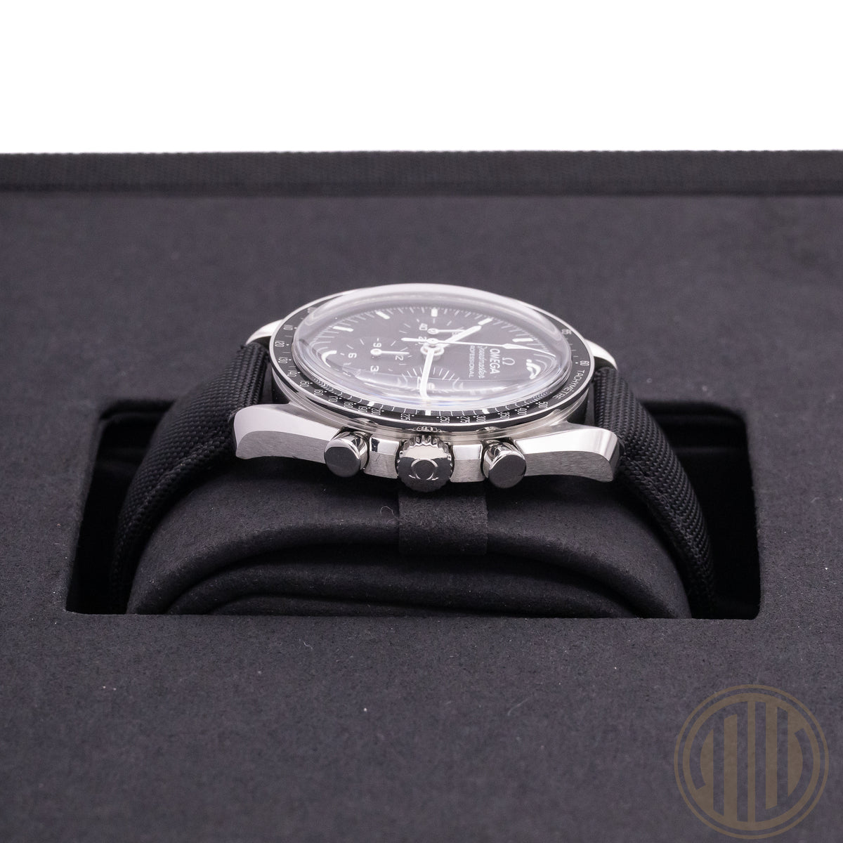 Omega Speedmaster Professional Moonwatch Stainless-Steel | Co-Axial | Box and Papers | 2022