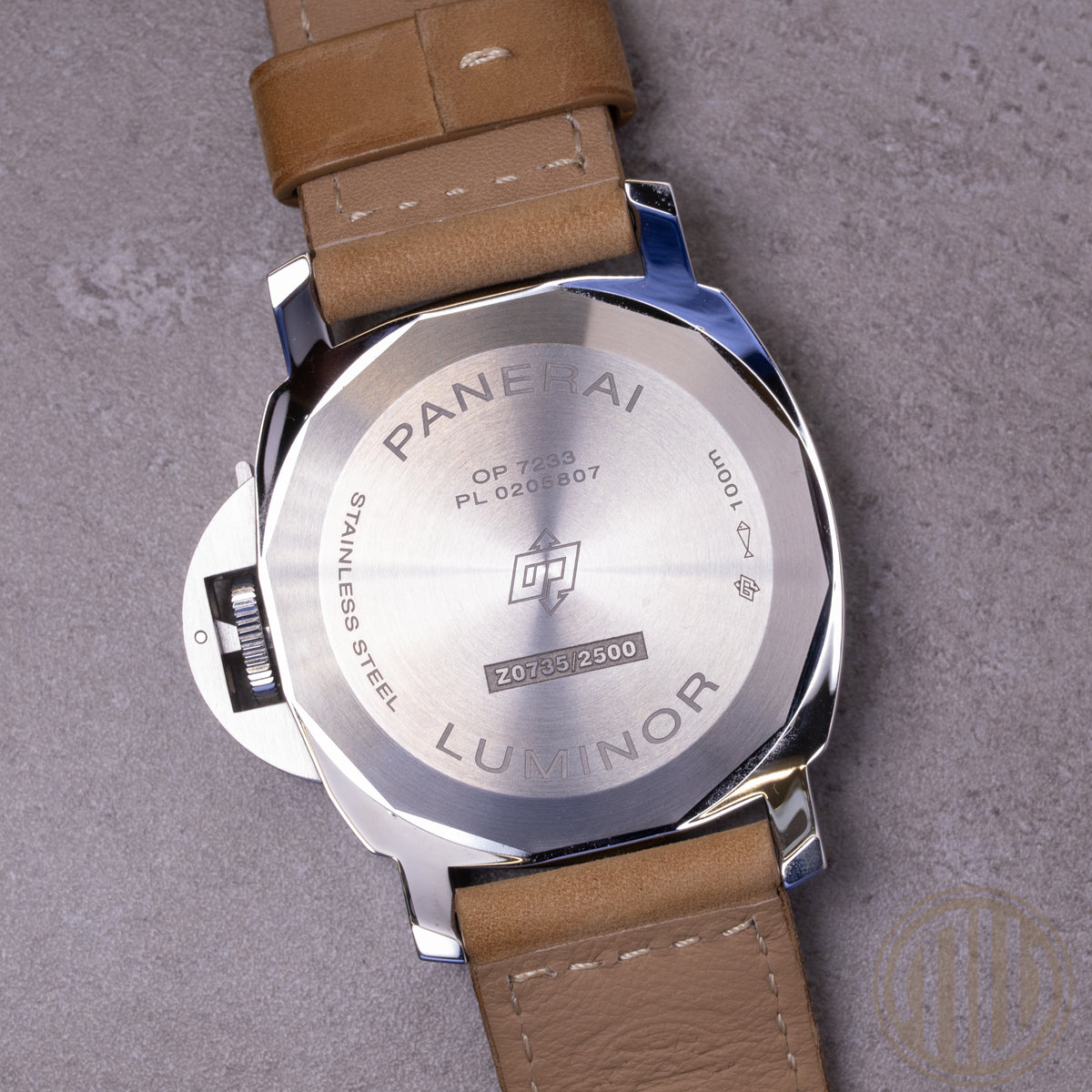 Panerai Luminor Base Logo 44mm Pam01086 | Box and Papers | 2024