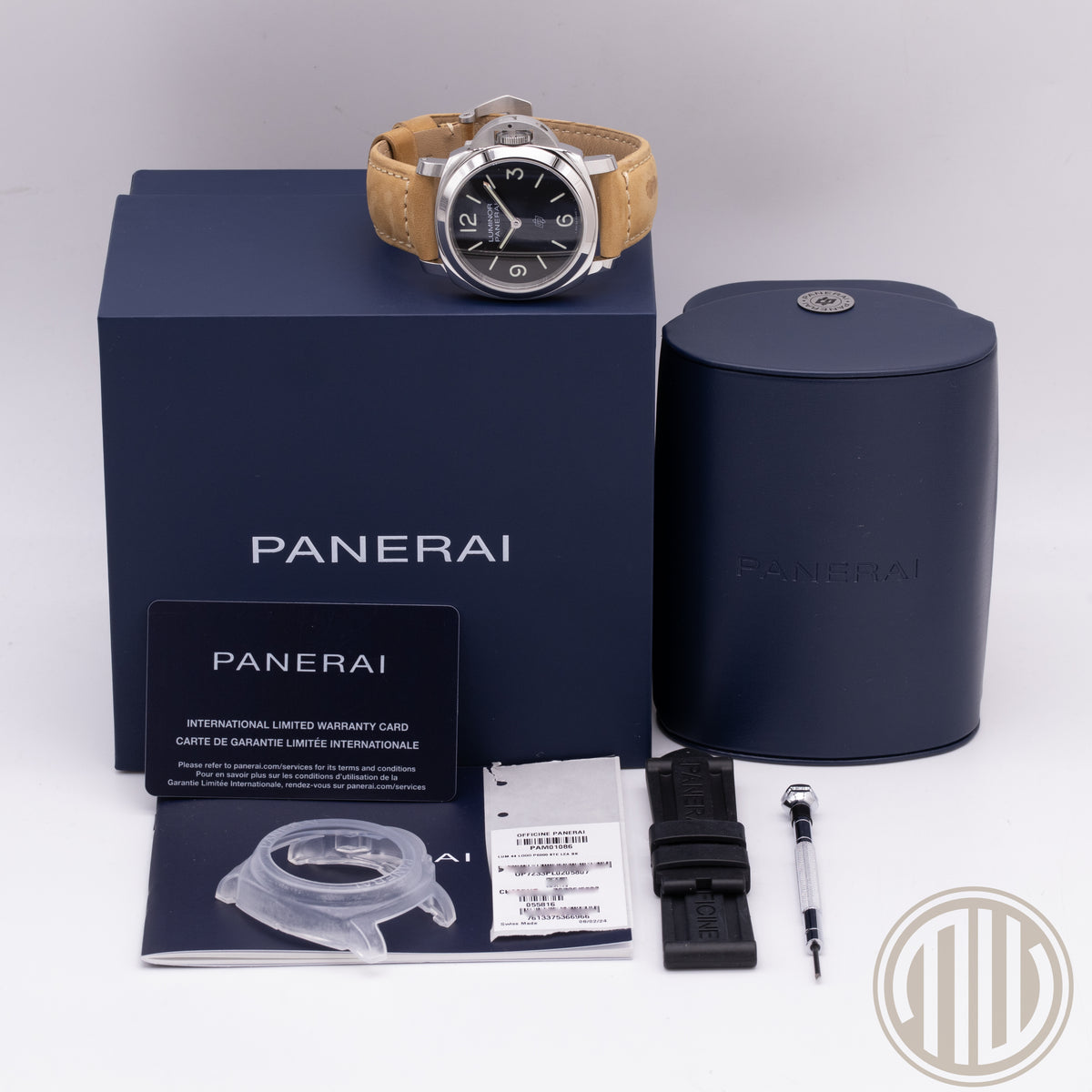 Panerai Luminor Base Logo 44mm Pam01086 | Box and Papers | 2024