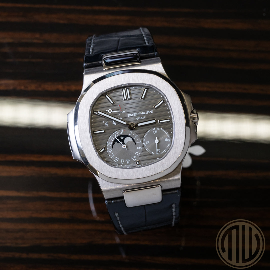 Patek Philippe Nautilus 18ct Whitegold | German Watch | 5712G | Box and Papers | 2022