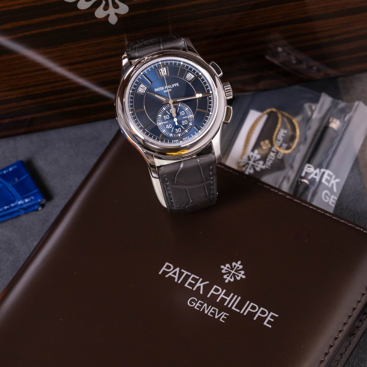 Patek Philippe Annual Calendar Chronograph Flyback | Blue Dial | Platinum | Box and Papers | 2021