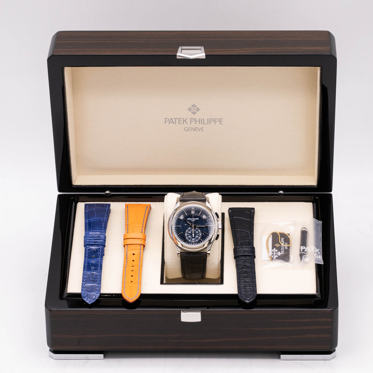 Patek Philippe Annual Calendar Chronograph Flyback | Blue Dial | Platinum | Box and Papers | 2021