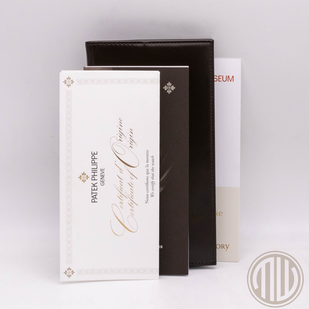 Patek Philippe Aquanaut Chronograph 18kt Whitegold | Khaki-Green | Box and Papers | 2024