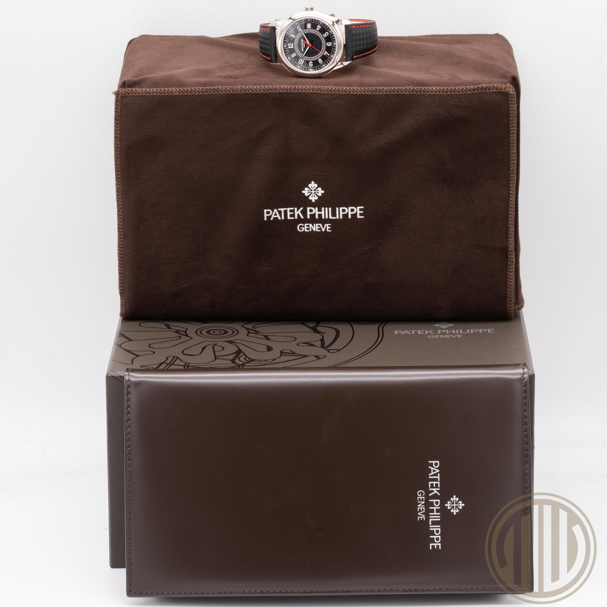 Patek Philippe Calatrava Black | 18Karat Whitegold | Carbon-Motiv | New | Box and Papers | 2023