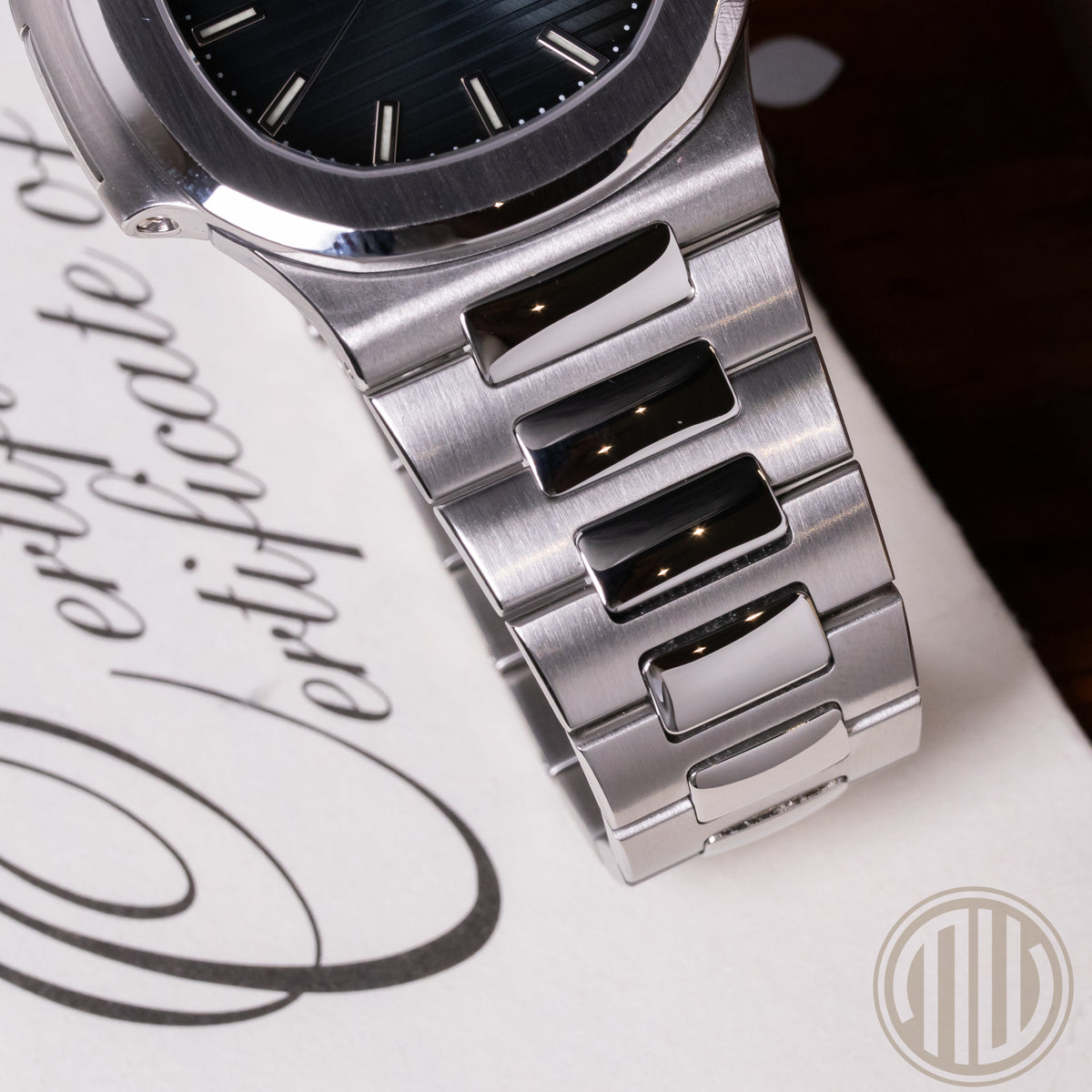 Patek Philippe Nautilus Blue Dial | New Patek Service | Box and Papers | 2008 | 5800