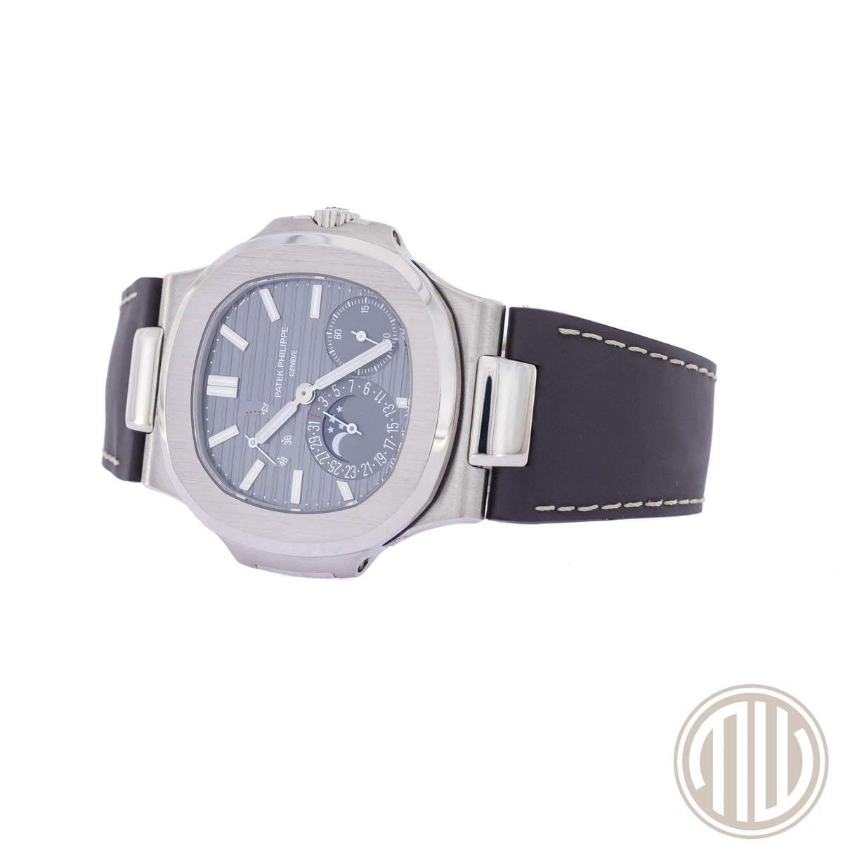 Patek Philippe Nautilus 18kt Whitegold | Grey Dial | Box and Papers | 2015 | 5712G