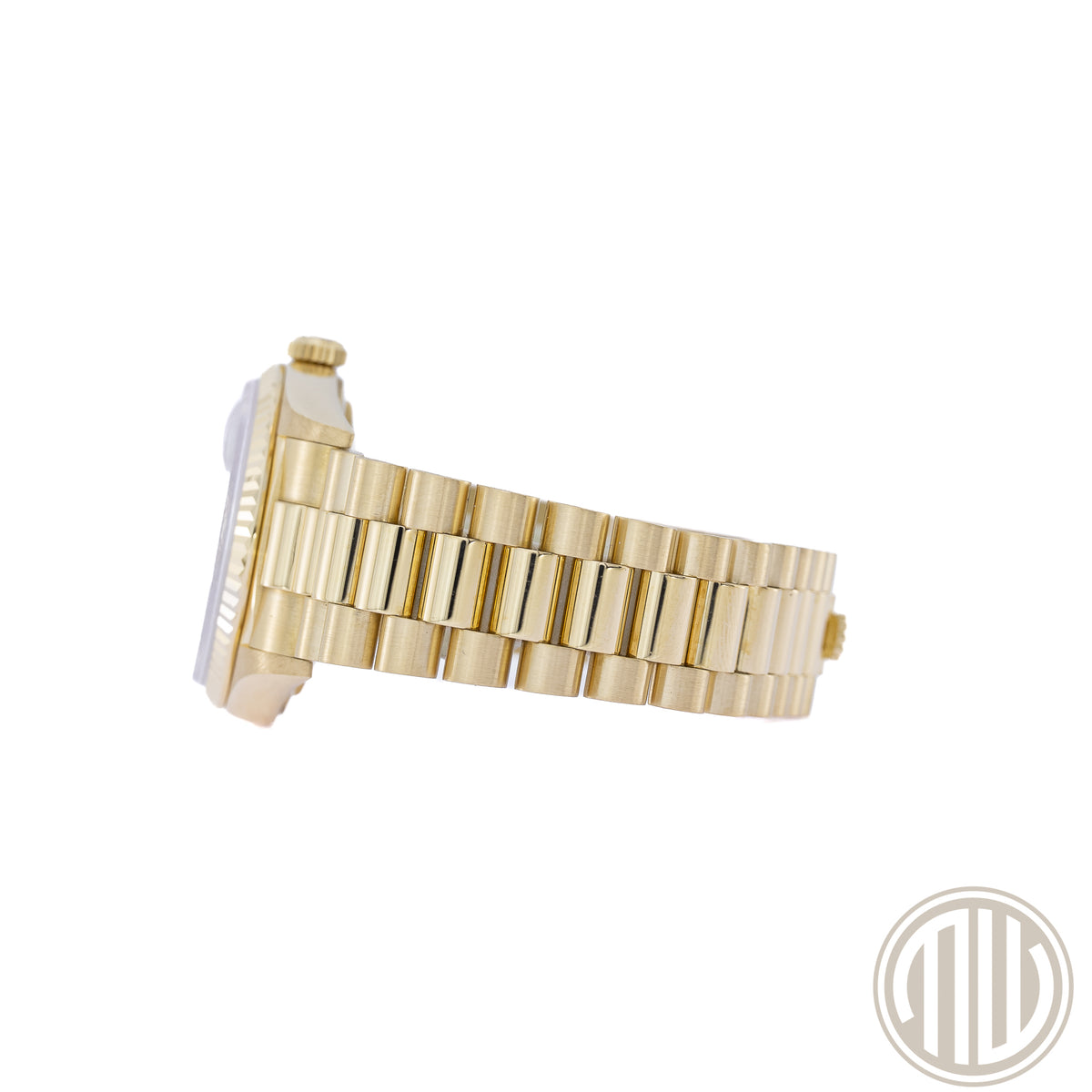 Rolex Day-Date 36 Black Dial | Top Condition | 18kt Yellowgold | R-Series