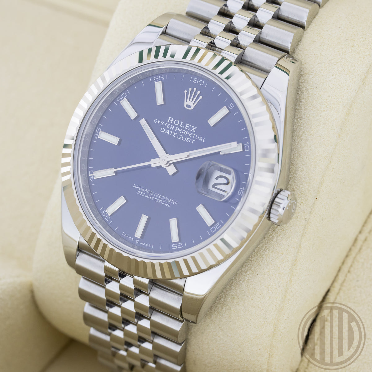 Rolex Datejust 41 Blue Dial | Jubilee | Whitegold Bezel | Box and Papers
