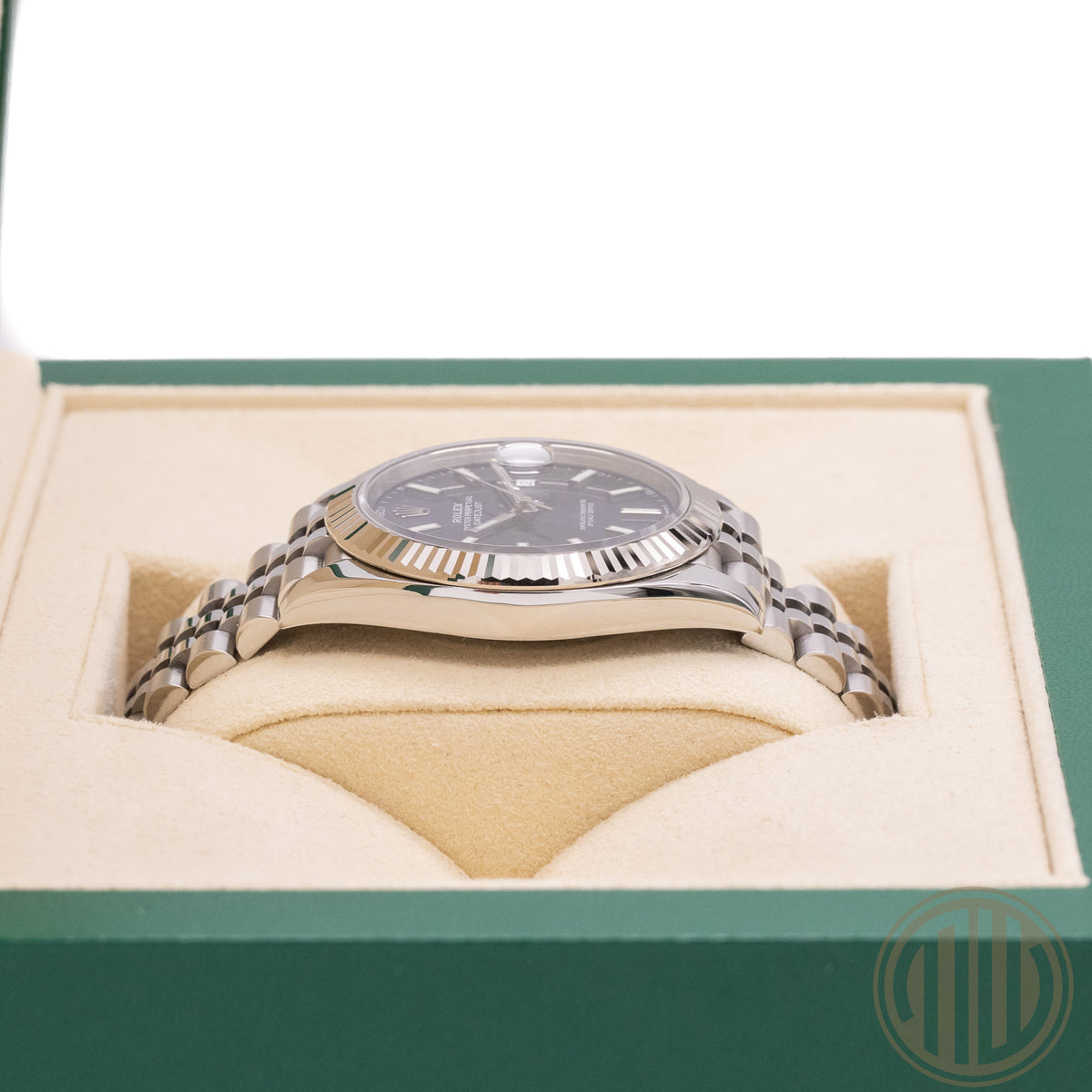 Rolex Datejust 41 Blue Dial | Jubilee | Whitegold Bezel | Box and Papers