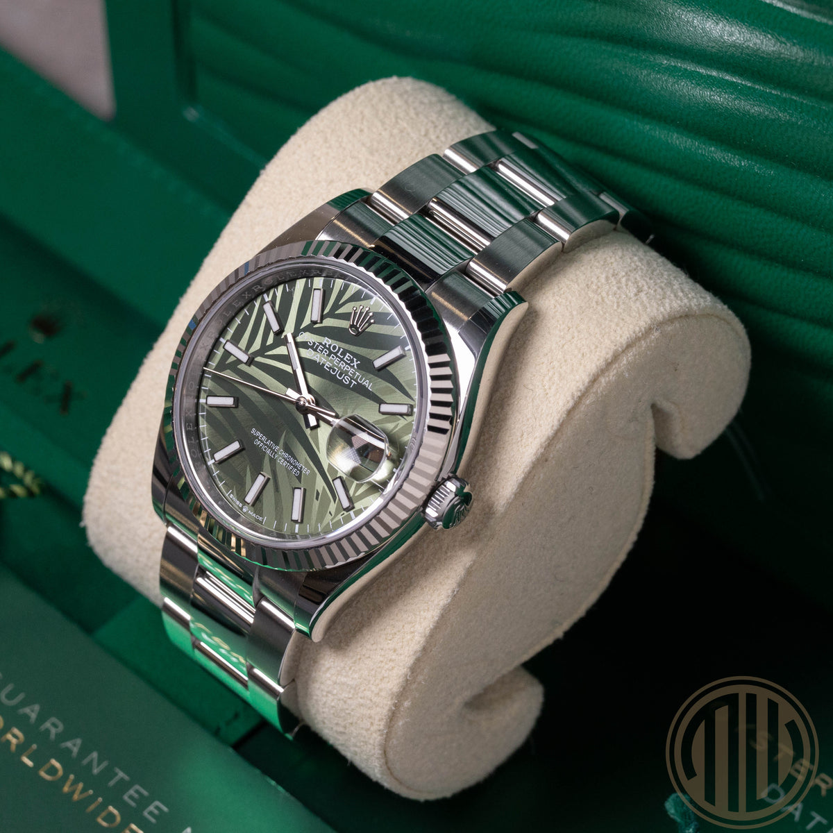 Rolex Datejust 36 Palm Motiv Dial | Whitegold Bezel | Box and Papers | 2023