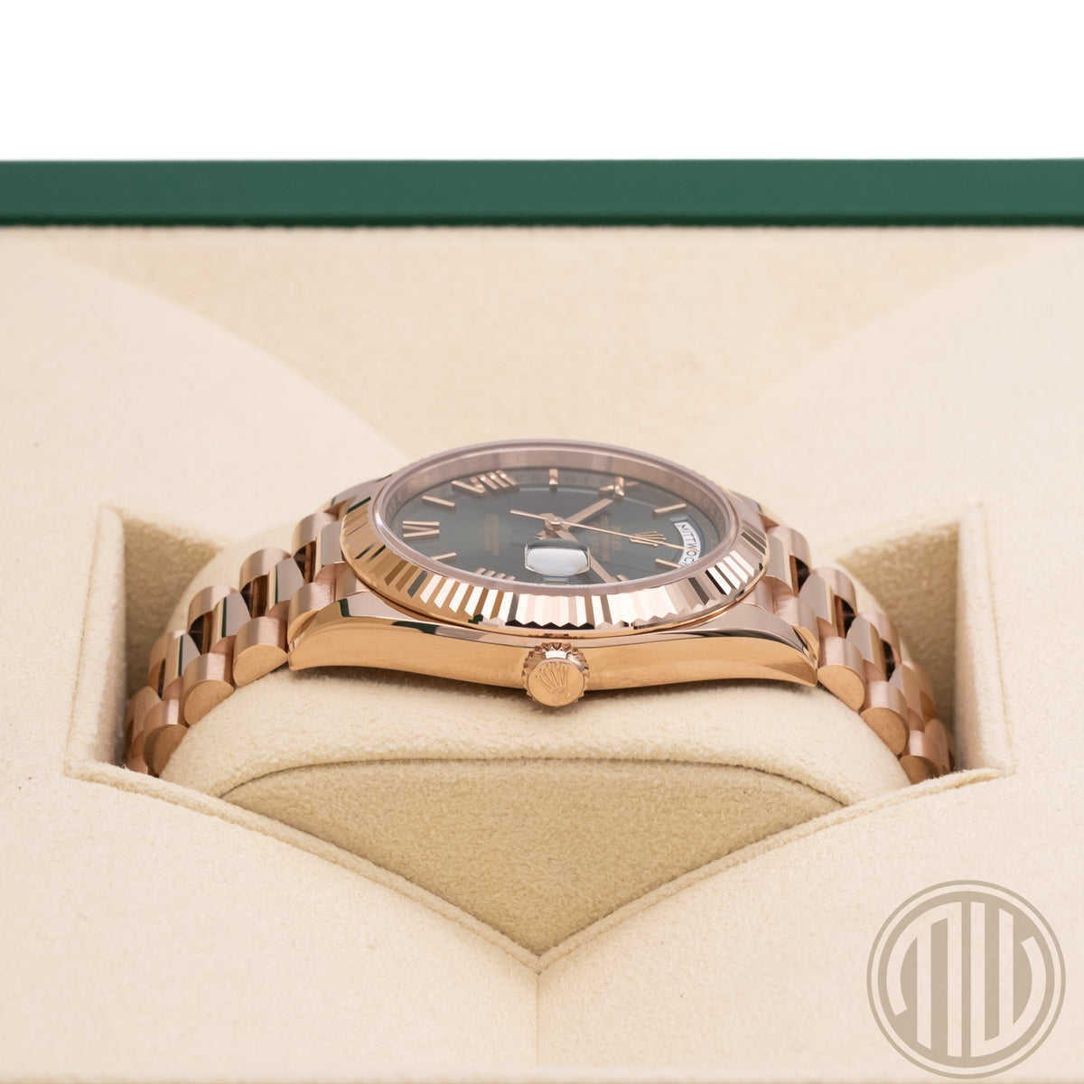 Rolex Day-Date 40 New | Unworn | Everose | Olive Dial | Box and Papers | 2023 | 228235